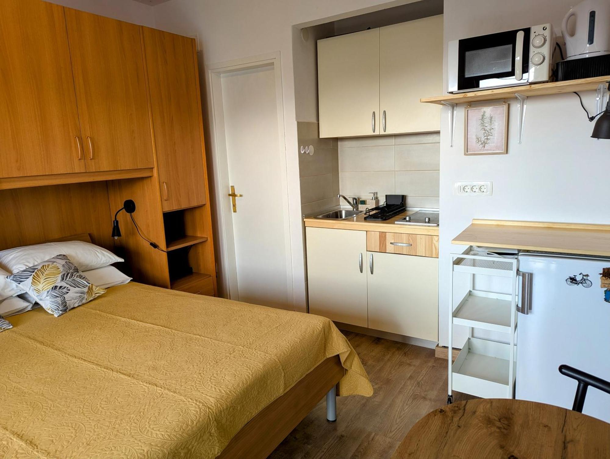 Apartments Ada Rovinj Oda fotoğraf
